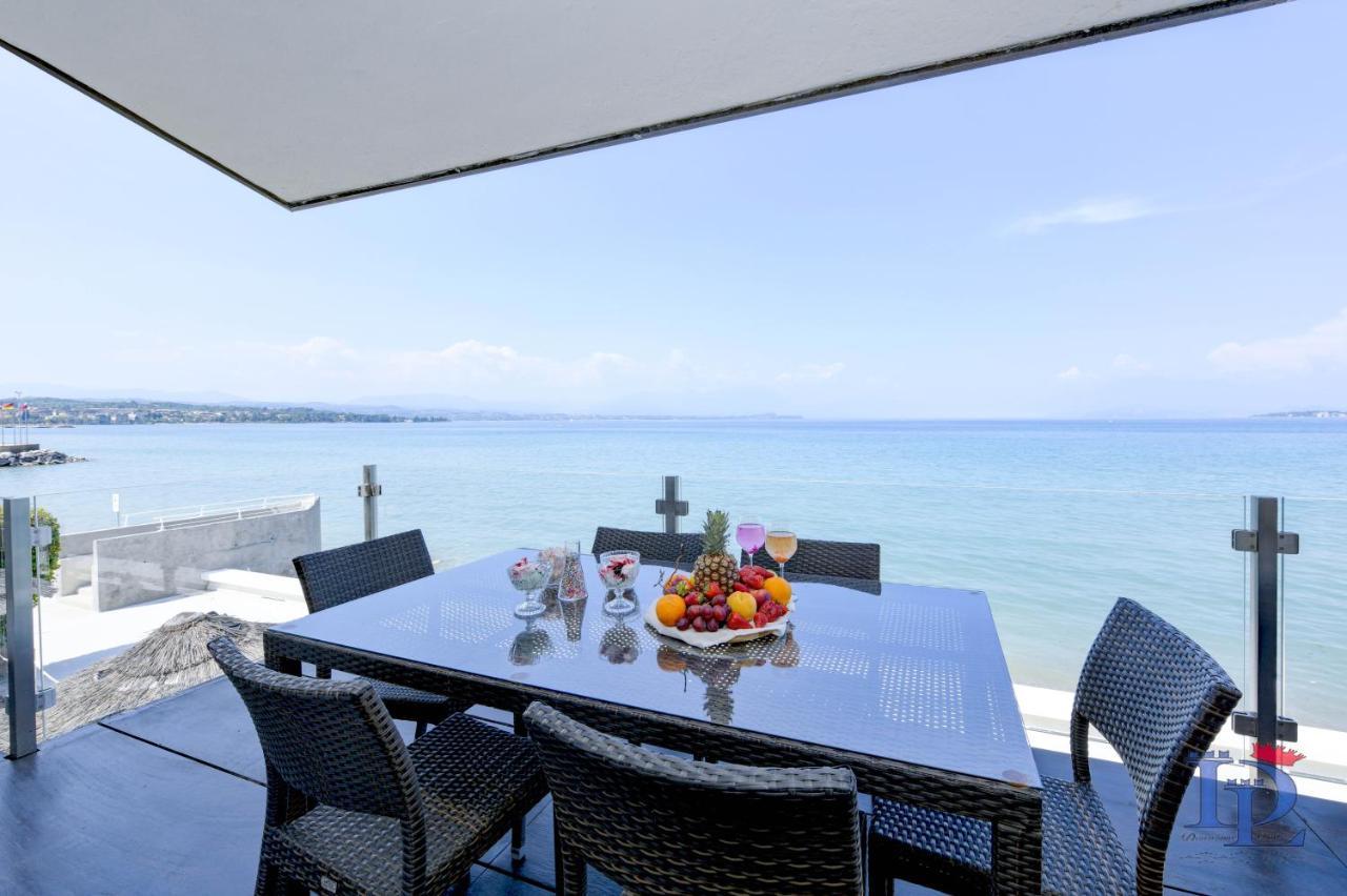 Desenzanoloft Official Partner Marriott Homes & Villas - Villa Meraviglia Desenzano del Garda Exterior photo